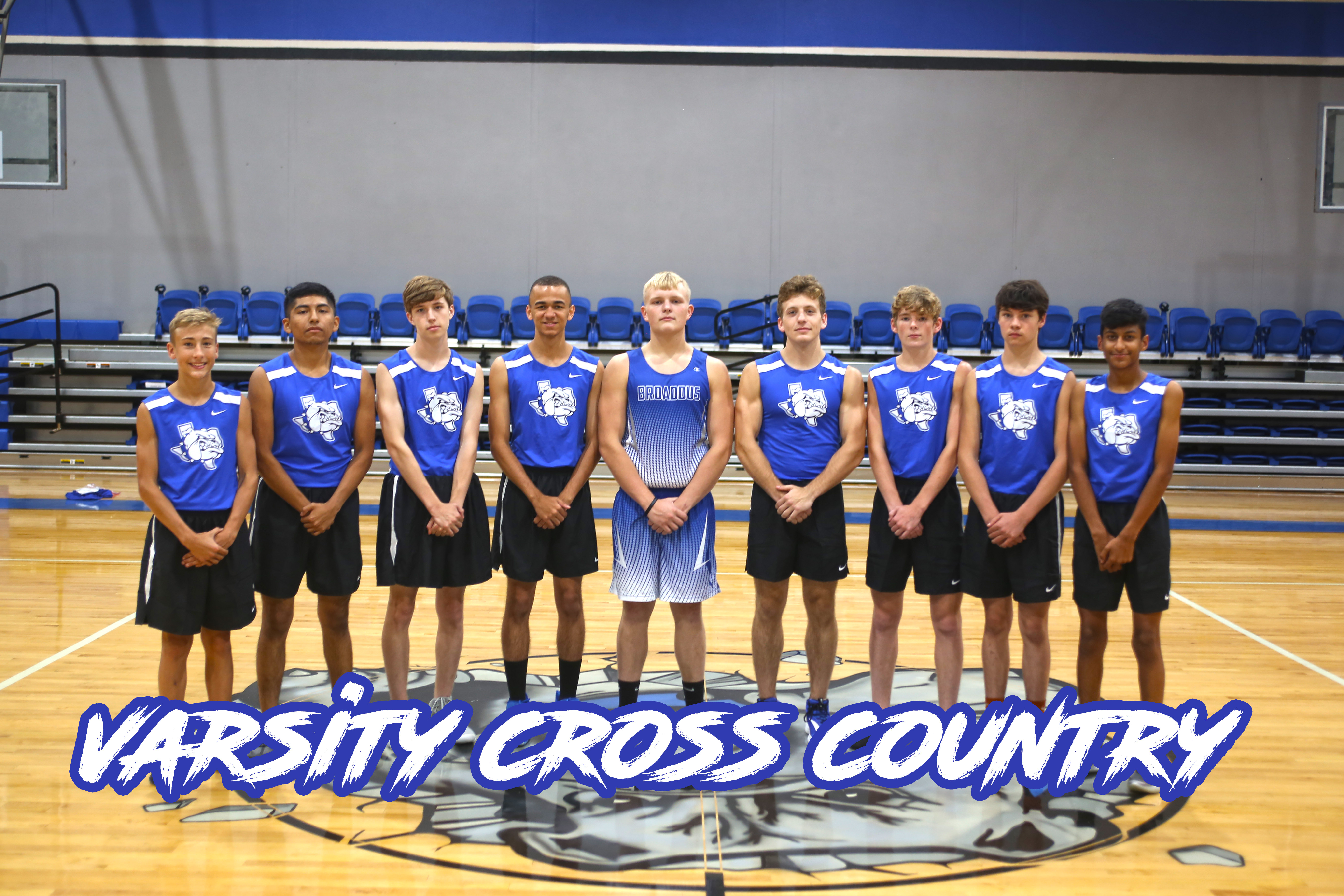 Team photo of varsity boys cross country
