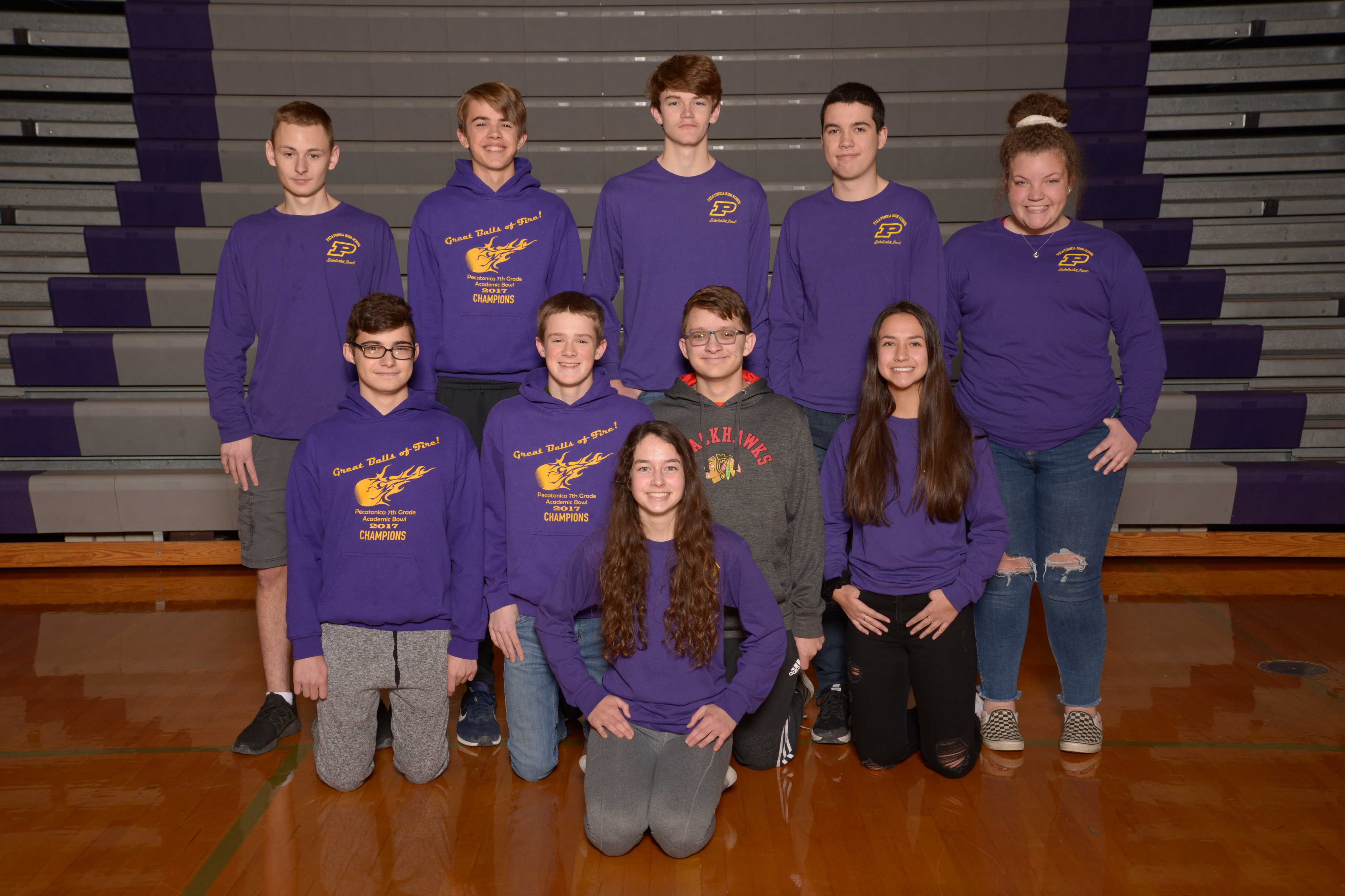 Photo of all the 10 members of the Bowl Club