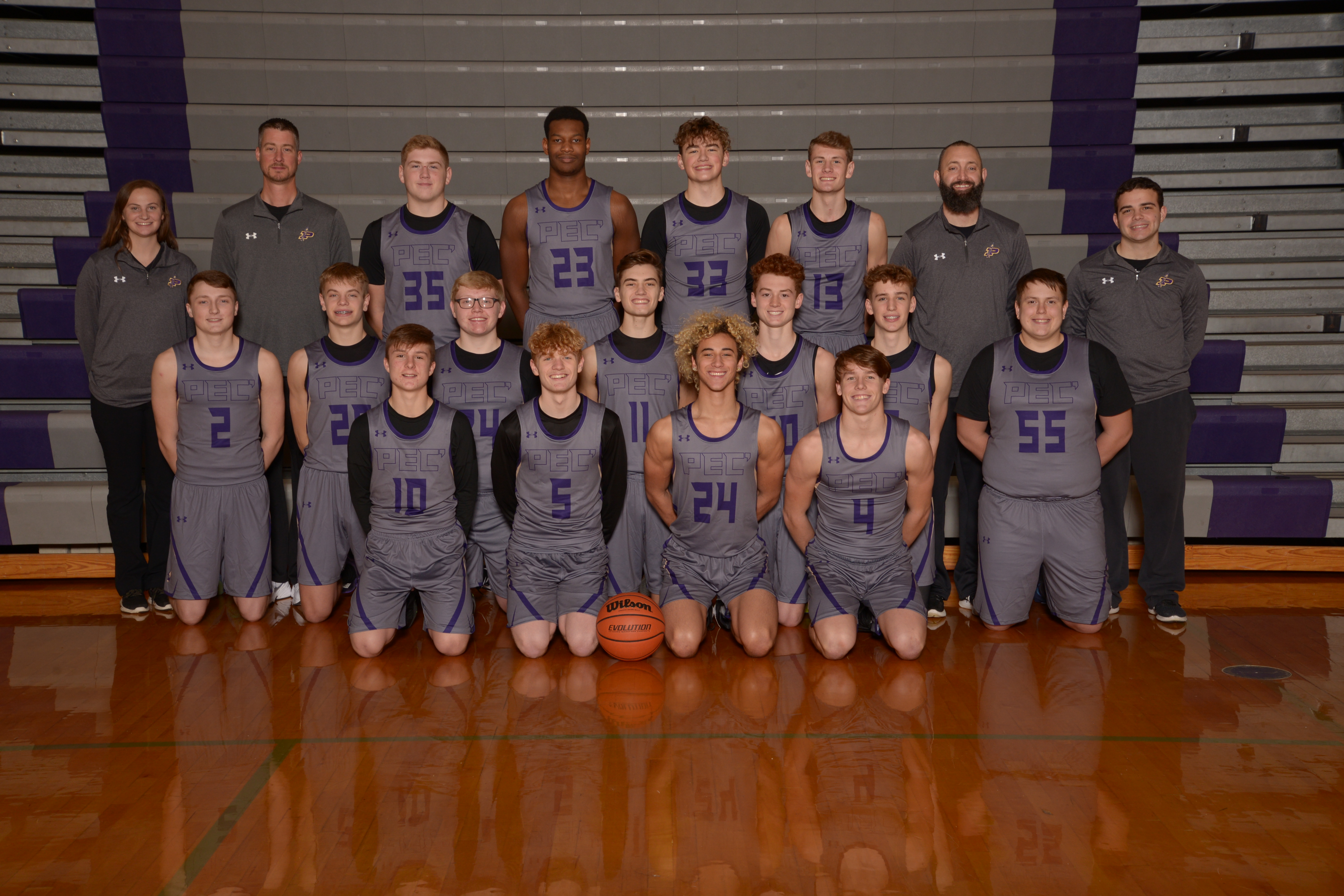 Photo of the Varsity Boys Basketball Boys Team