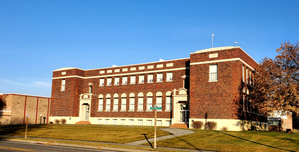 WAITSBURG HIGH SCHOOL