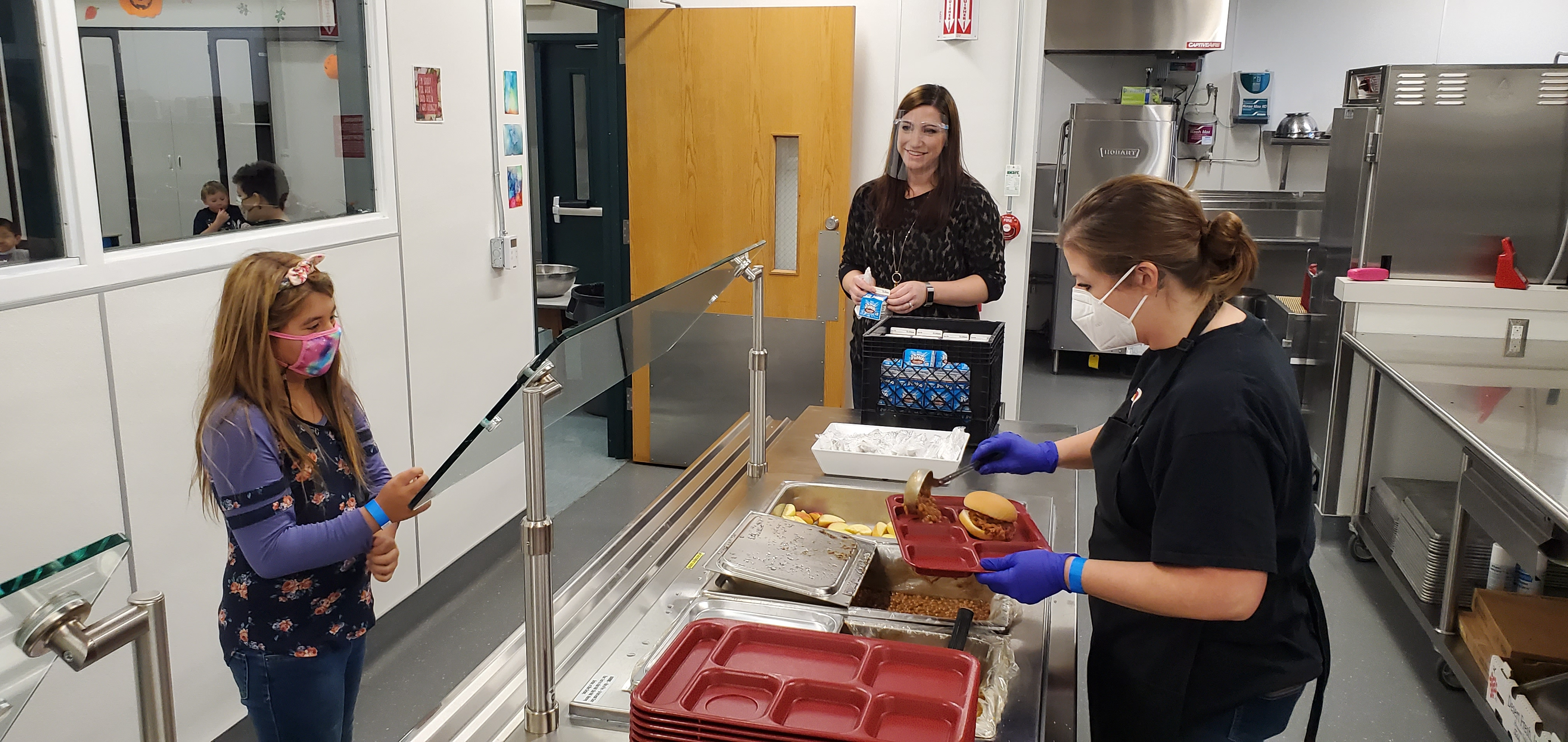 FOOD SERVICE STAFF