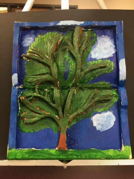 Various projects made in the Art club by the students.