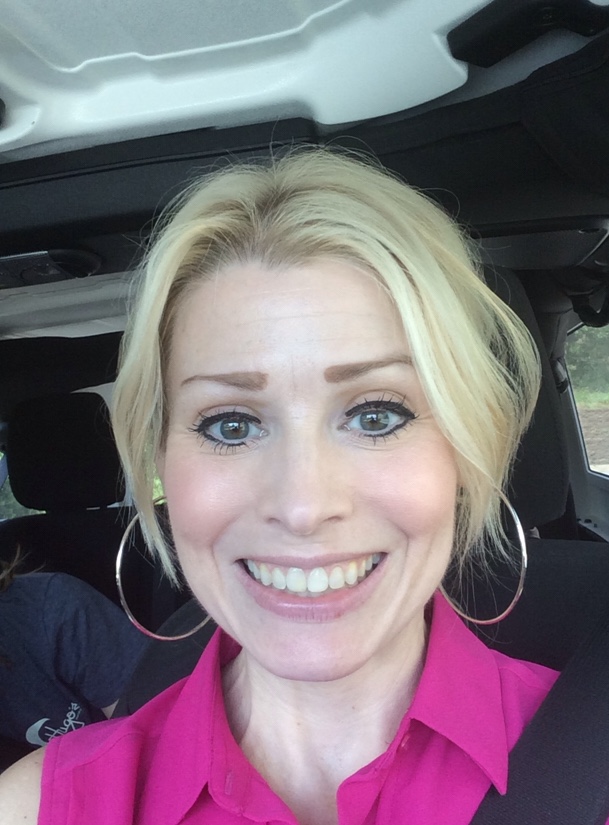 Photo of Lori McGinnis.