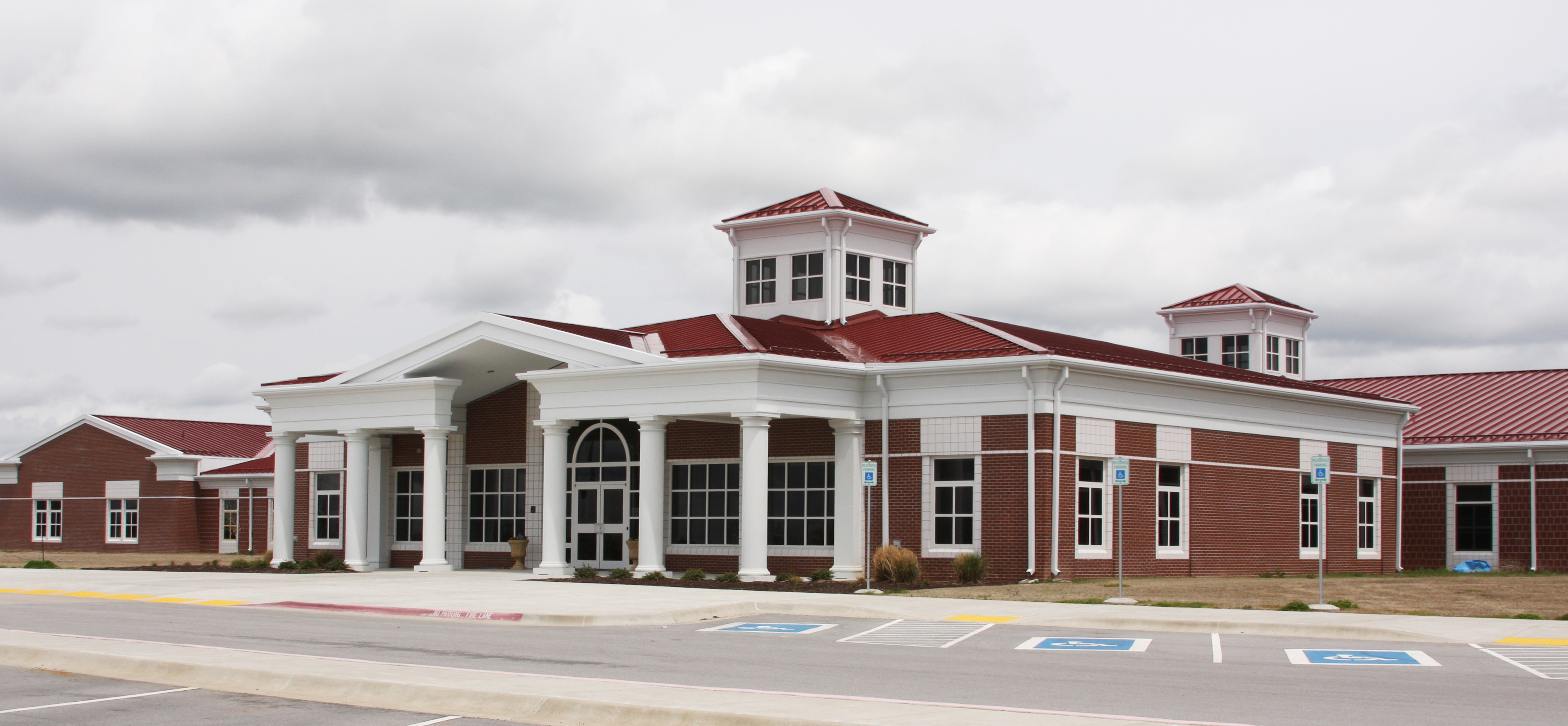 Photo of the Shaw Elementary.