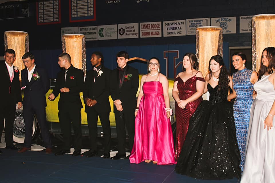 prom court