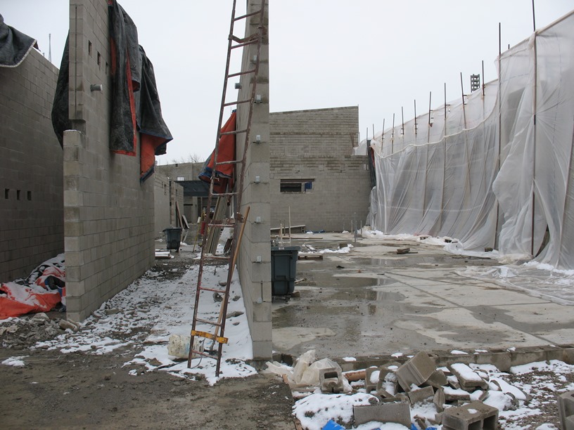 Photo of the North end of the building.
