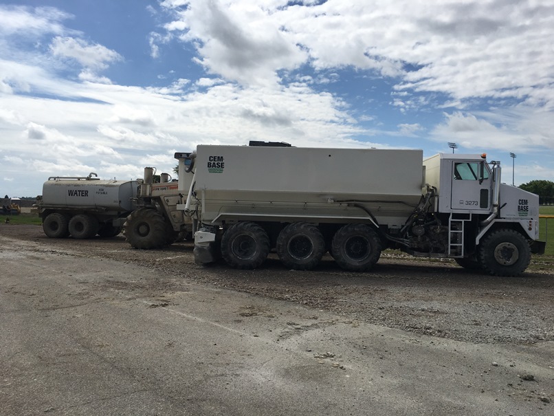Photo of the Equipment used to do the lime stabilization.