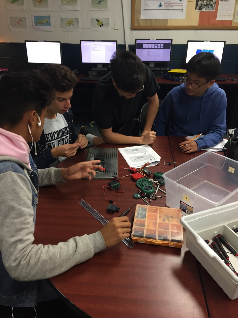 RHS ESOL Seniors visit Lawson as Cultural and Linguistic Ambassadors