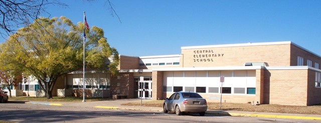 Photo of Central Elementary School building
