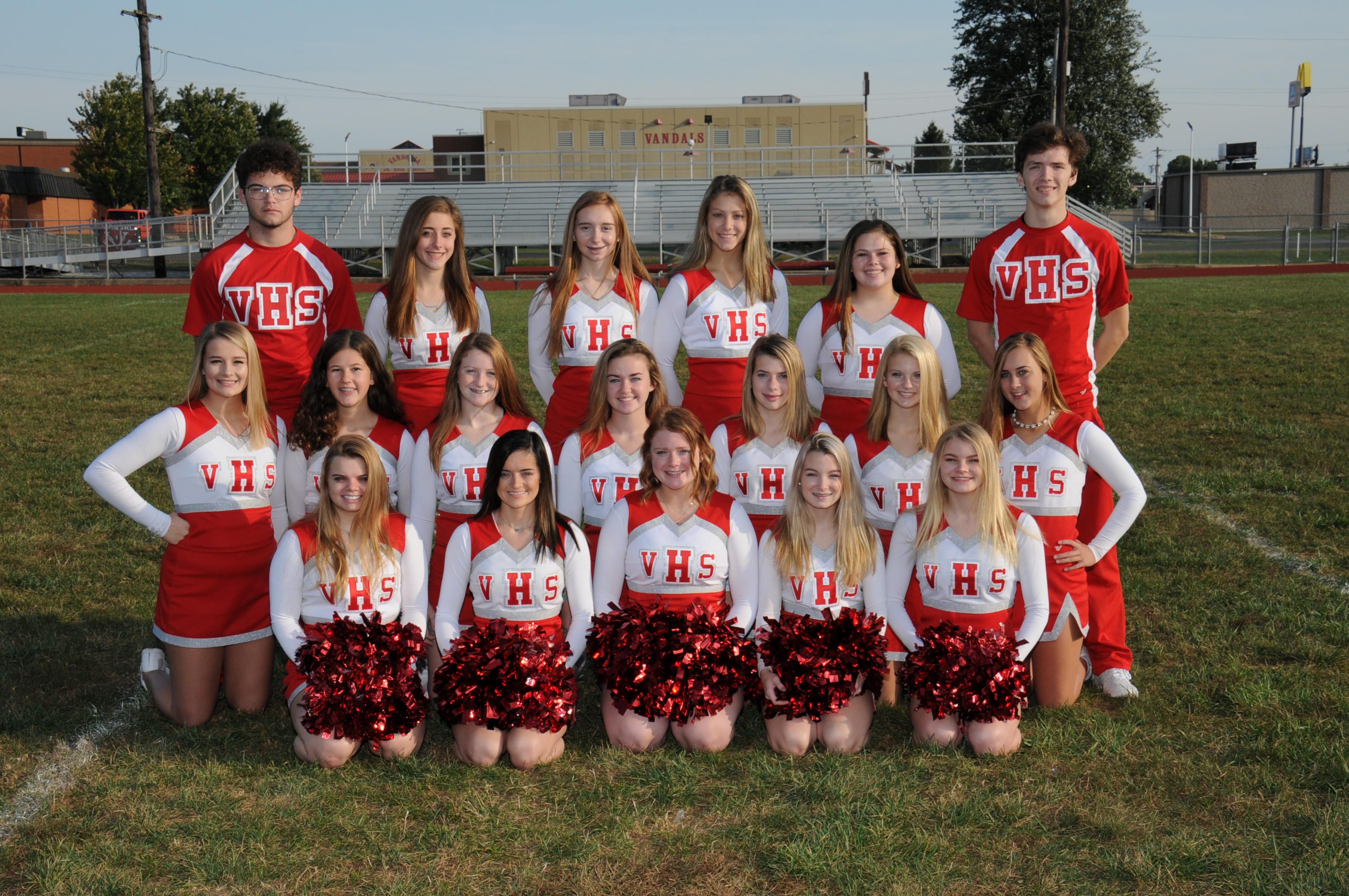2019 Football Cheerleaders