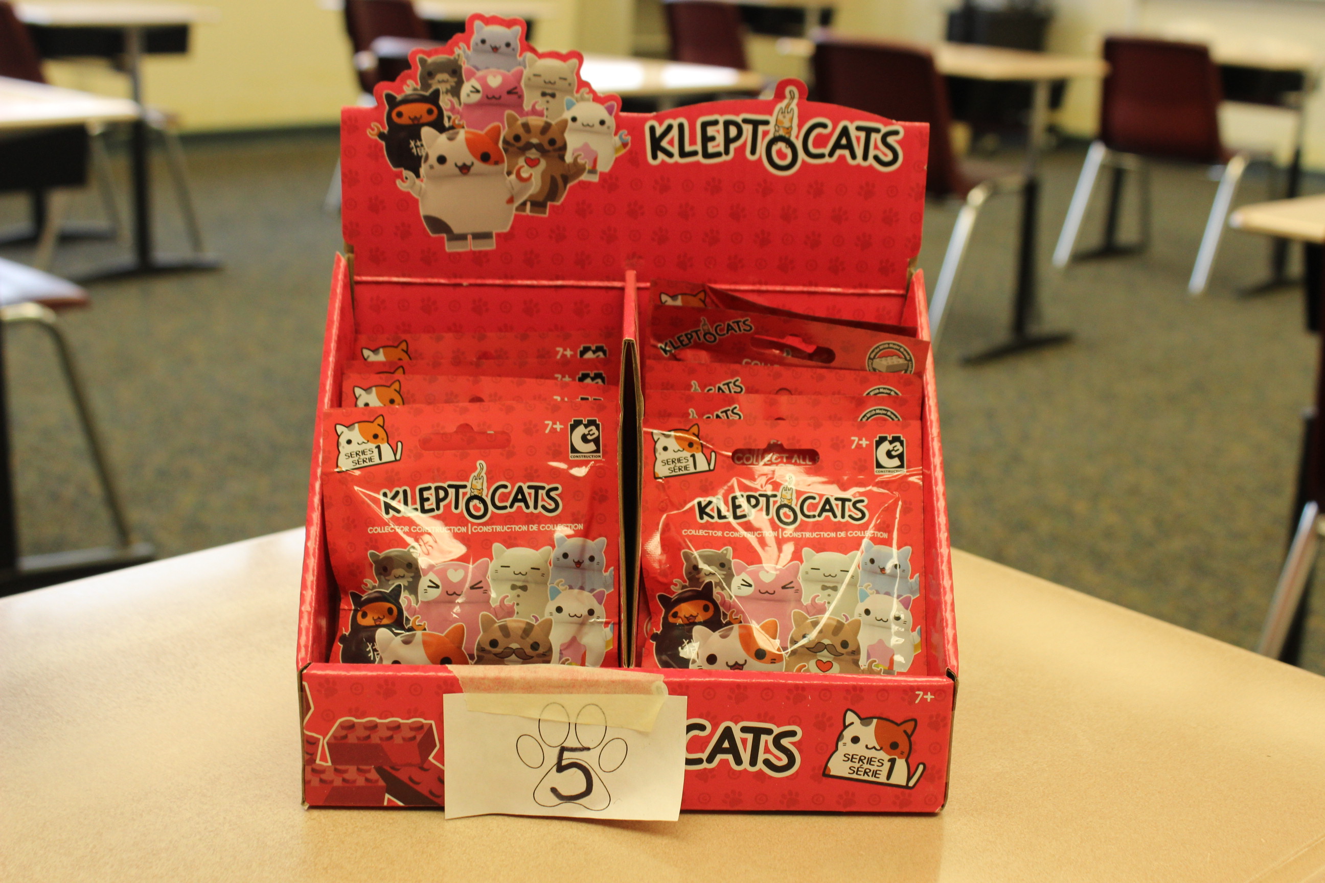5 Paws Klepto Cats Package