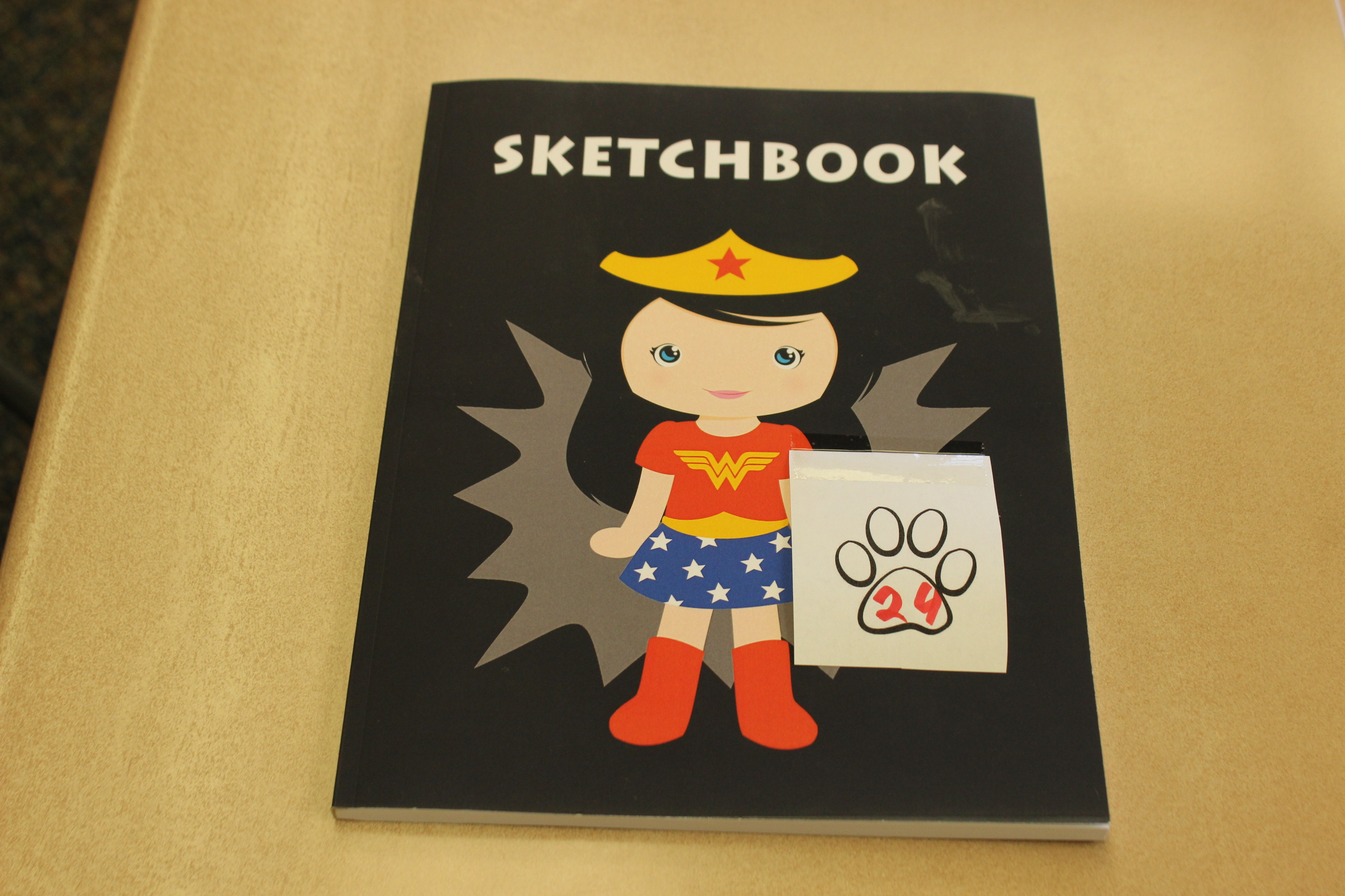 24 Paws Wonderwoman Sketchbook