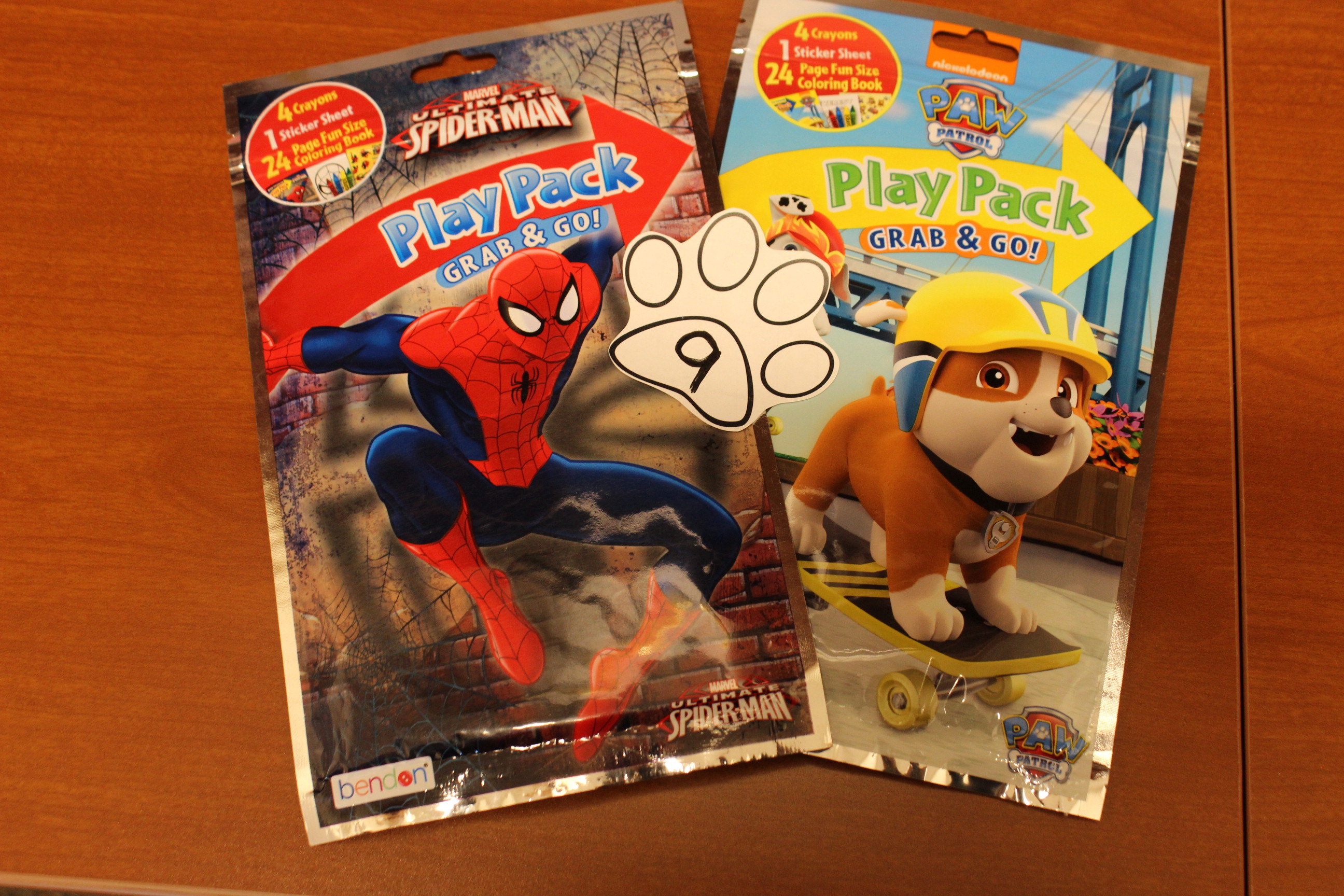 9 paws Spider-Man or Paw Patrol Play Pack