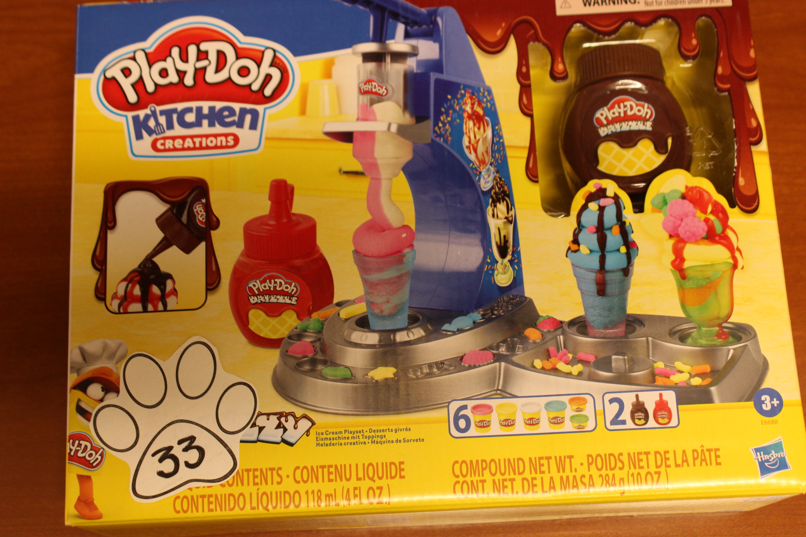 33 Paws Play-Doh Kitchen