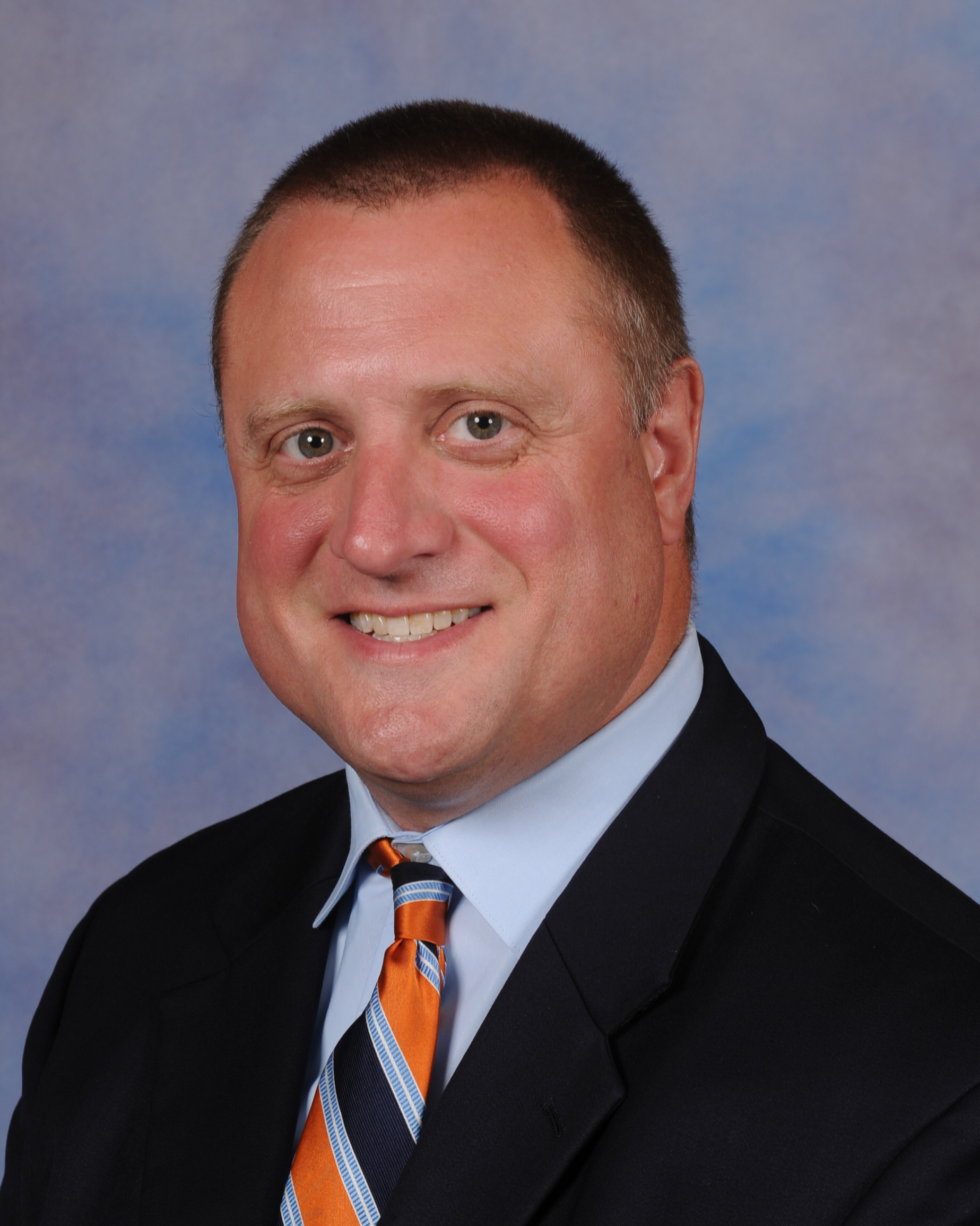 Dr. Roger Alvey