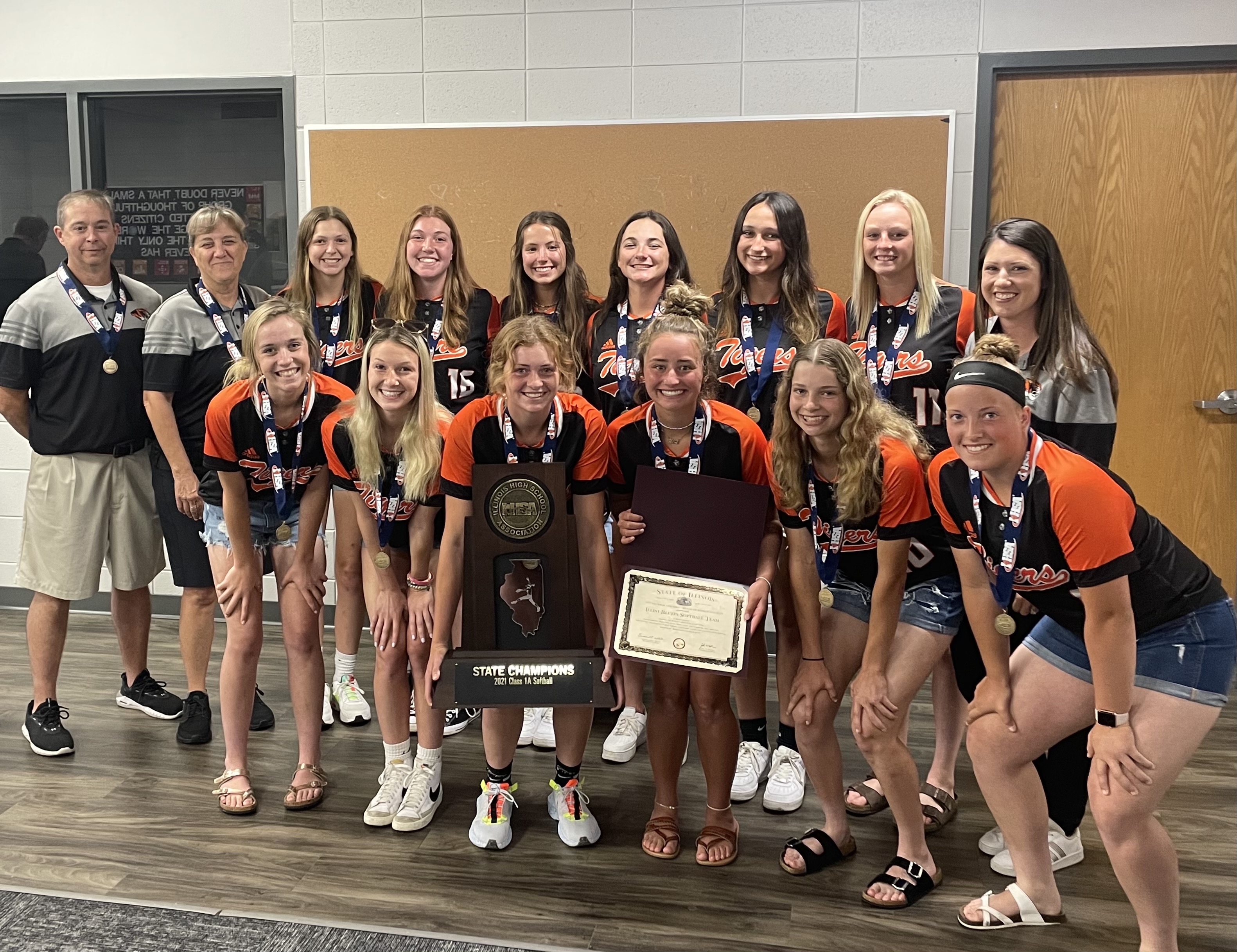 Illini Bluffs School District 327 Home