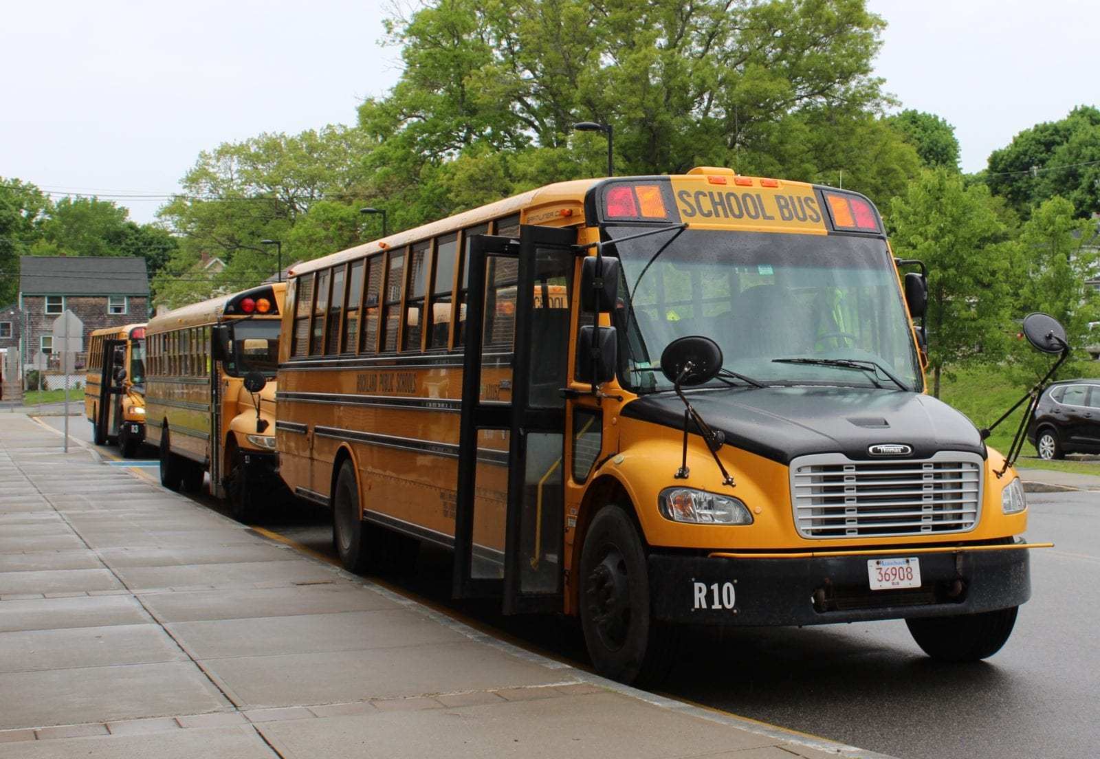Buses