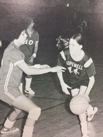 A photo of Hilary Noden.