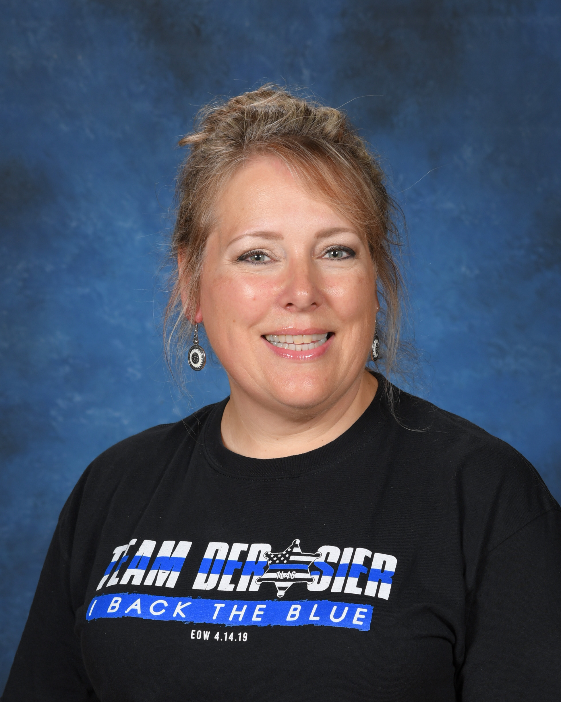 Photo of Stephanie Schmidt.