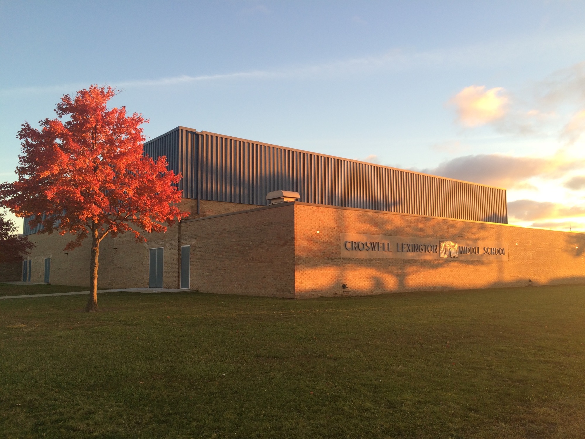 CroswellLexington Middle School Pioneers...Blazing a Trail to Excellence