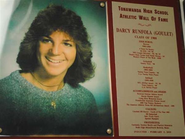 Photo of Darcy (Goulet) Runfola, Class of 1988.