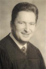 Photo of Frank Caruso.