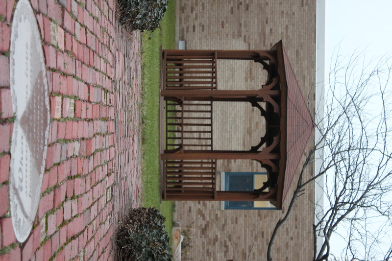 MEMORIAL GARDEN