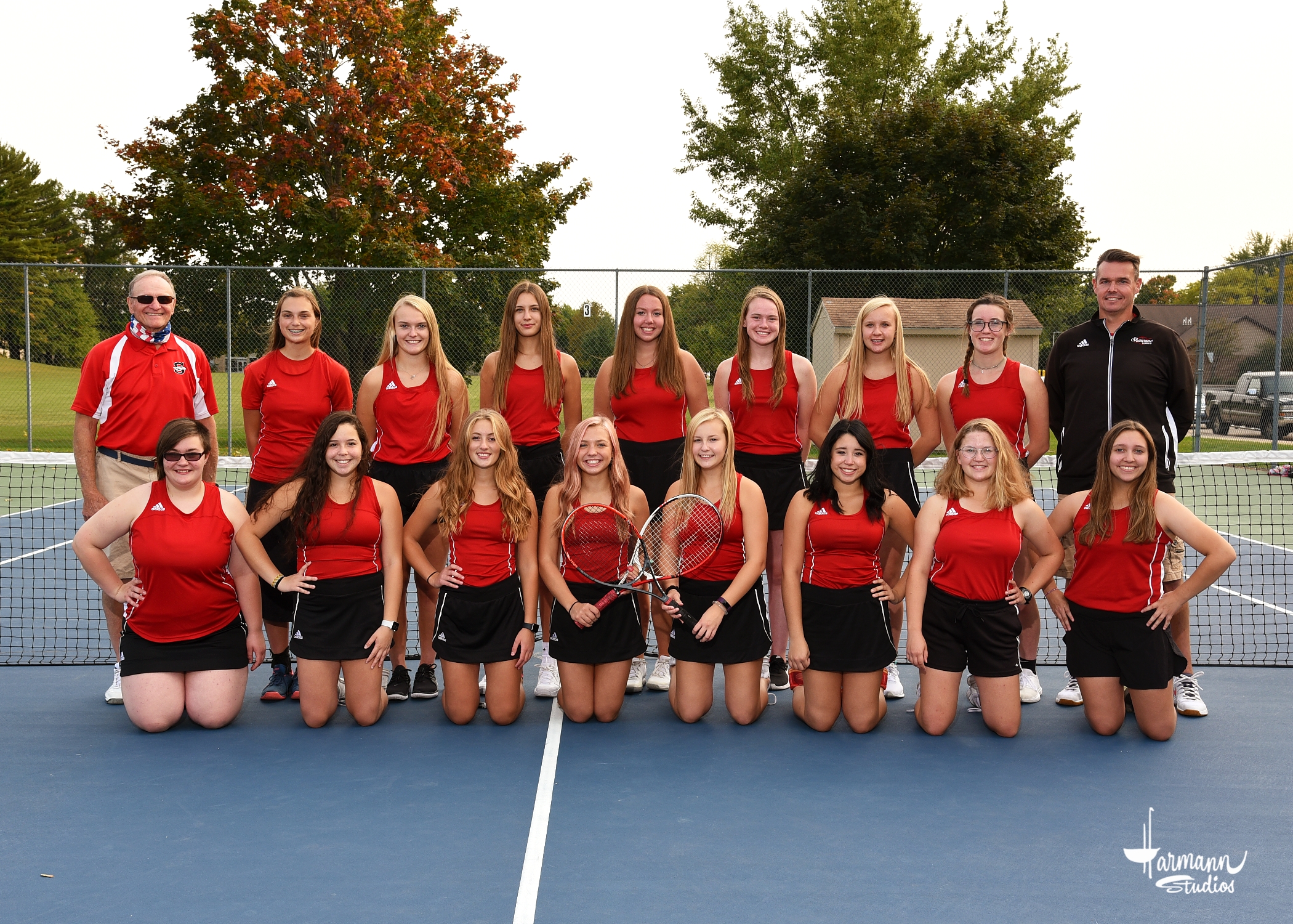 2020 Girls' Tennis Team (Grades 10-11)