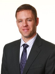 A photo of Dr. Jeremy Henrichs.