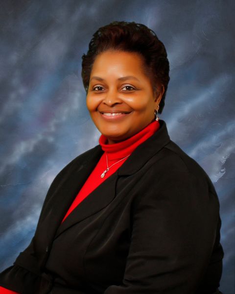 Yvonne Lester, Bookkeeper