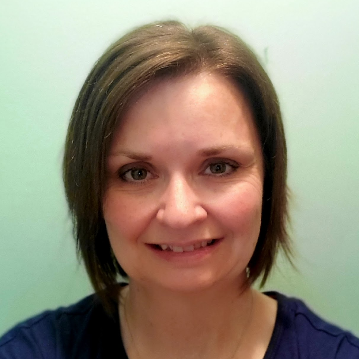 Amy Leach