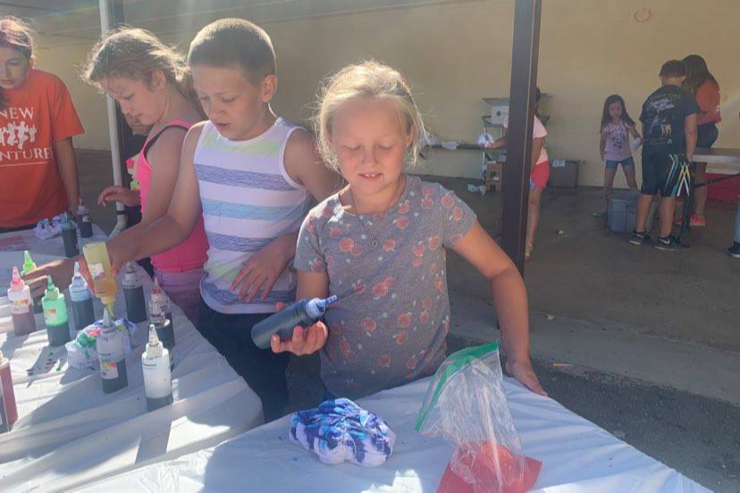 Campers make some tie dye creations!