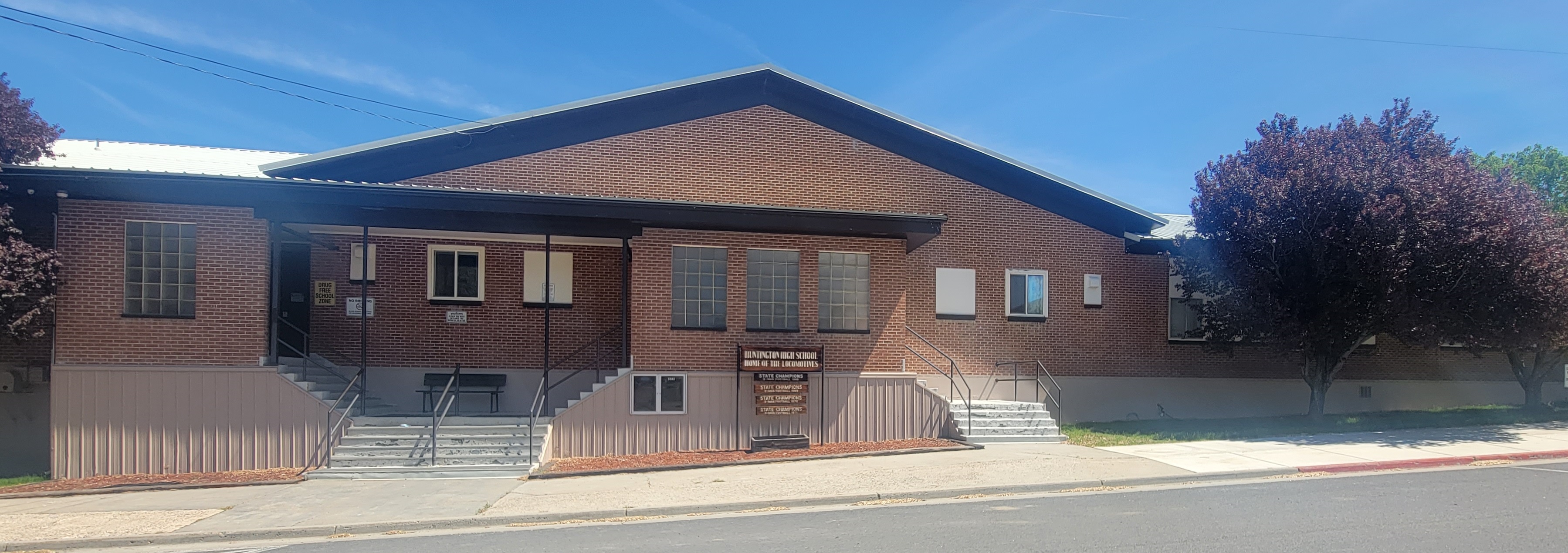 Huntington School
