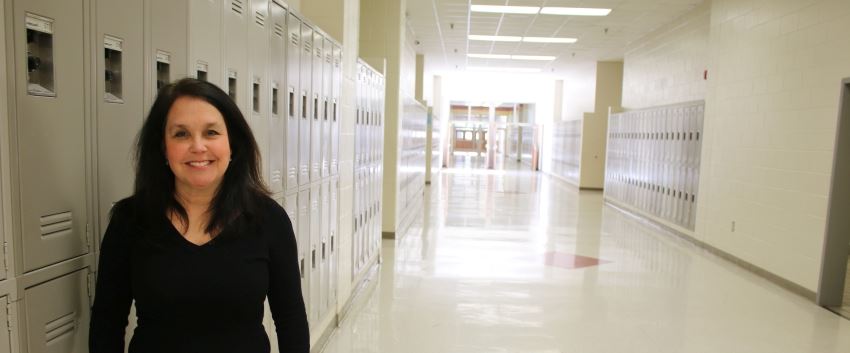 Photo of Dr. Melissa Davis.