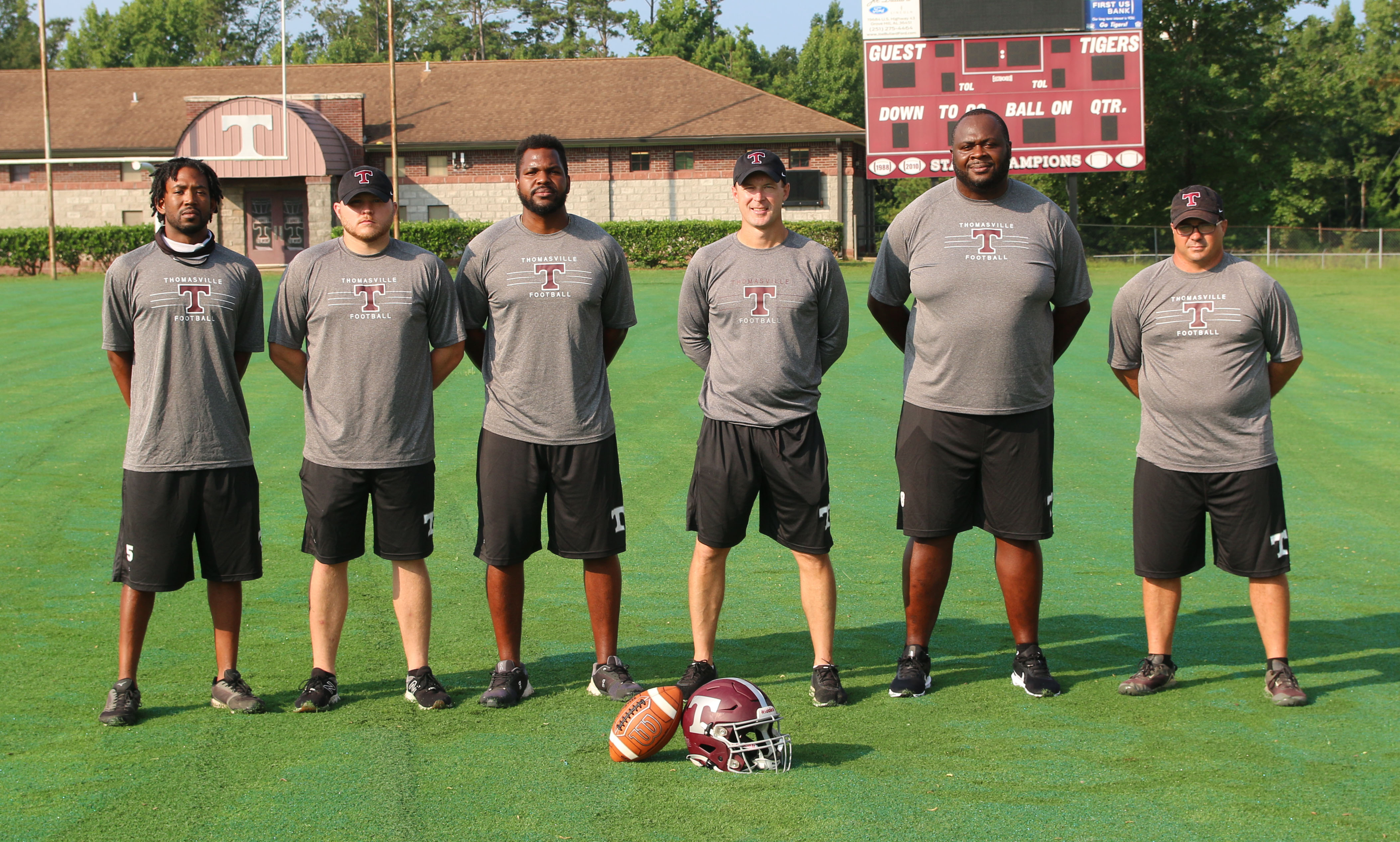 THS football coaches 2021