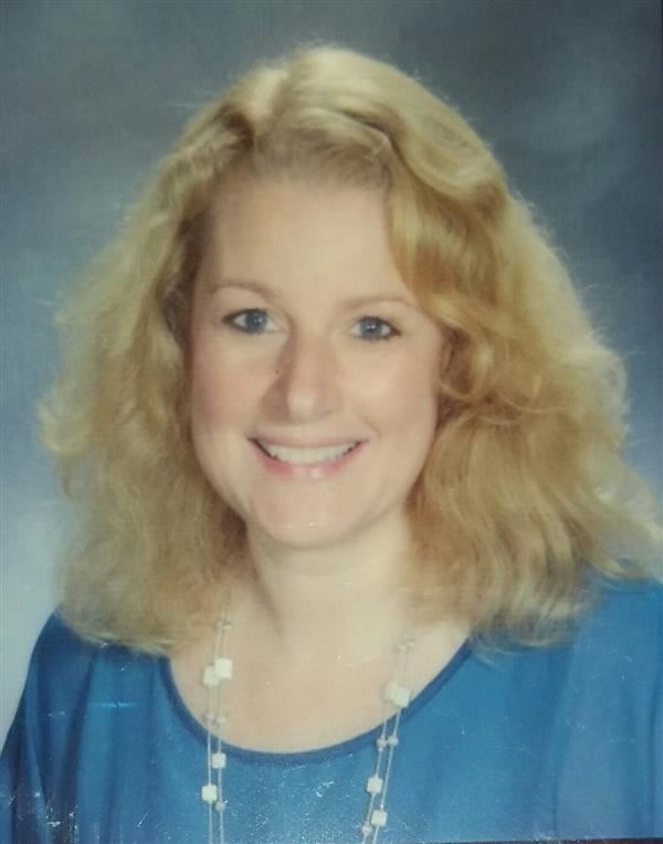 Ms. Elisabeth Ridder