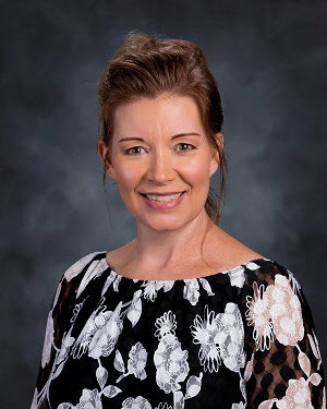 Mrs. Lora Greathouse