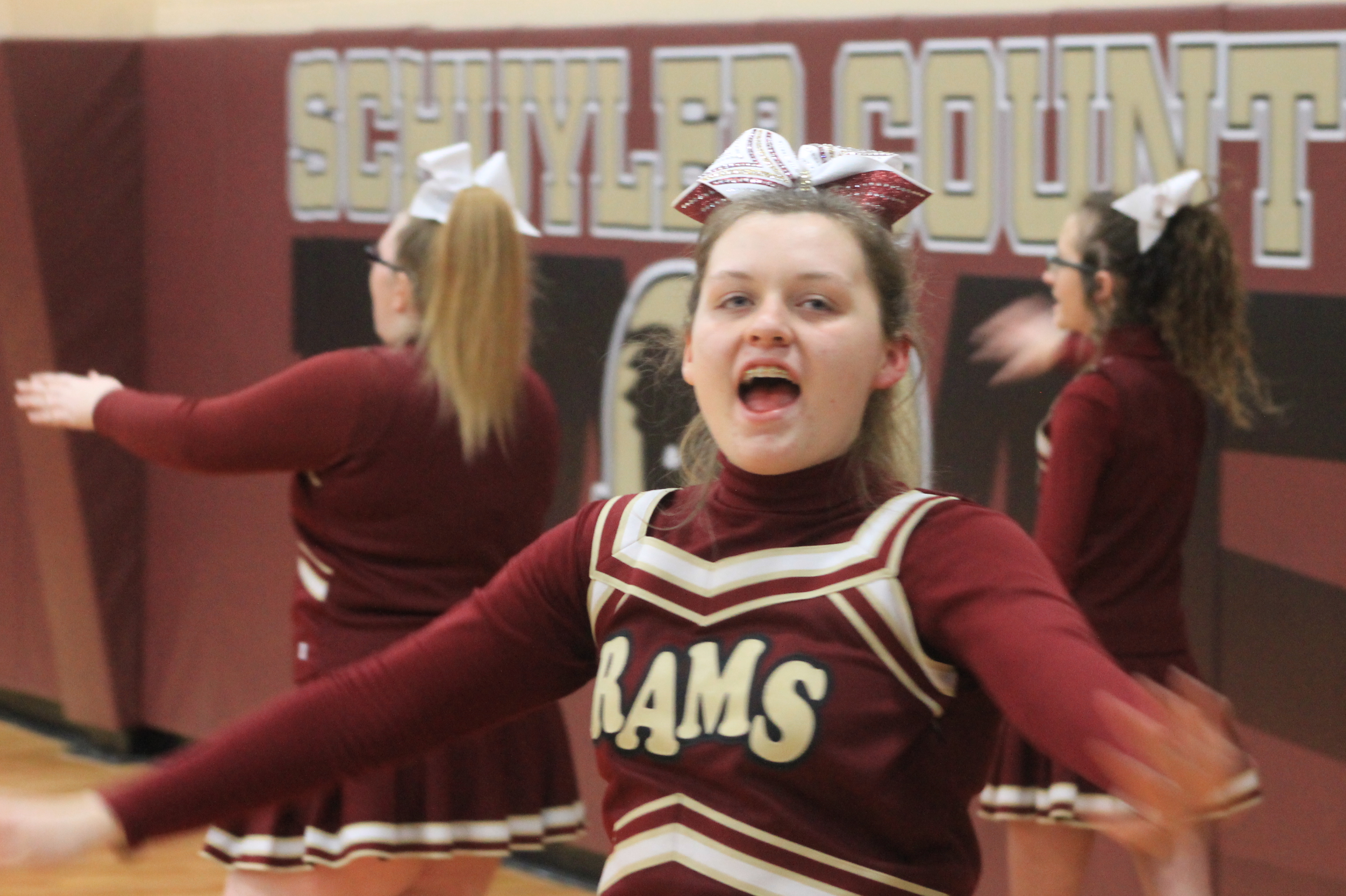 v cheer4